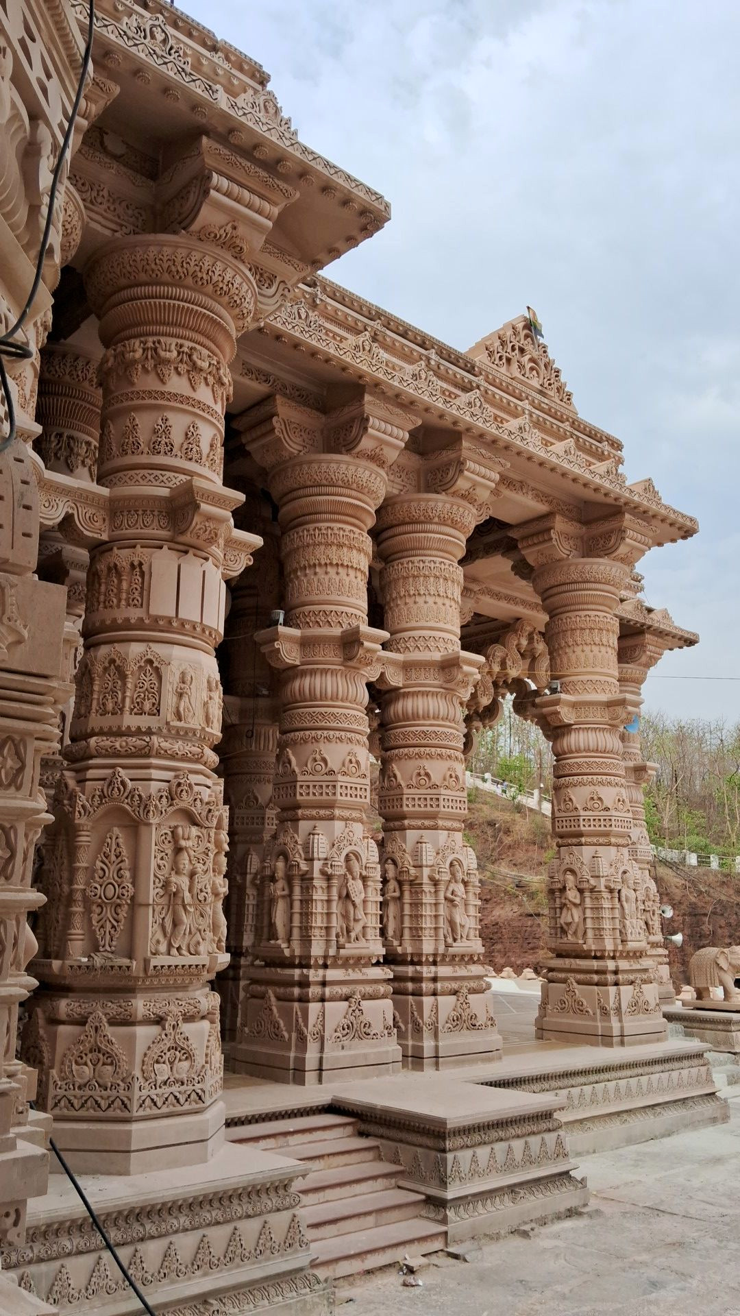 Vibrant Indian Wallpapers to Elevate Your Space Vibrant Indian Wallpapers to Elevate Your Space