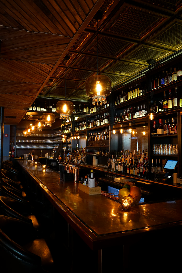 Sultry Speakeasy Designs: Warmth and Seduction in Every Detail Sultry Speakeasy Designs: Warmth and Seduction in Every Detail