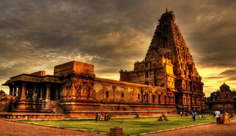 India’s 20 Most Iconic Historical Monuments to Explore