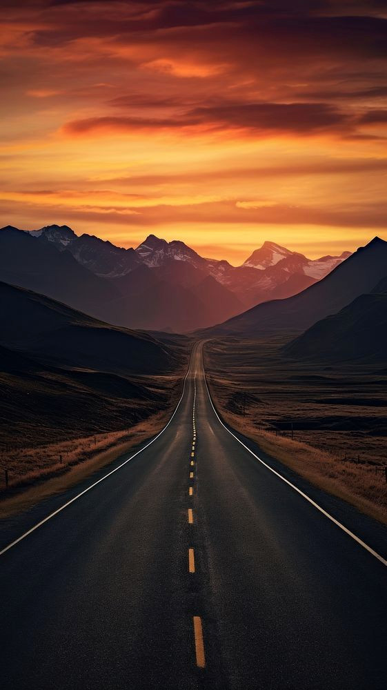 Majestic Mountain Road to the Horizon Majestic Mountain Road to the Horizon