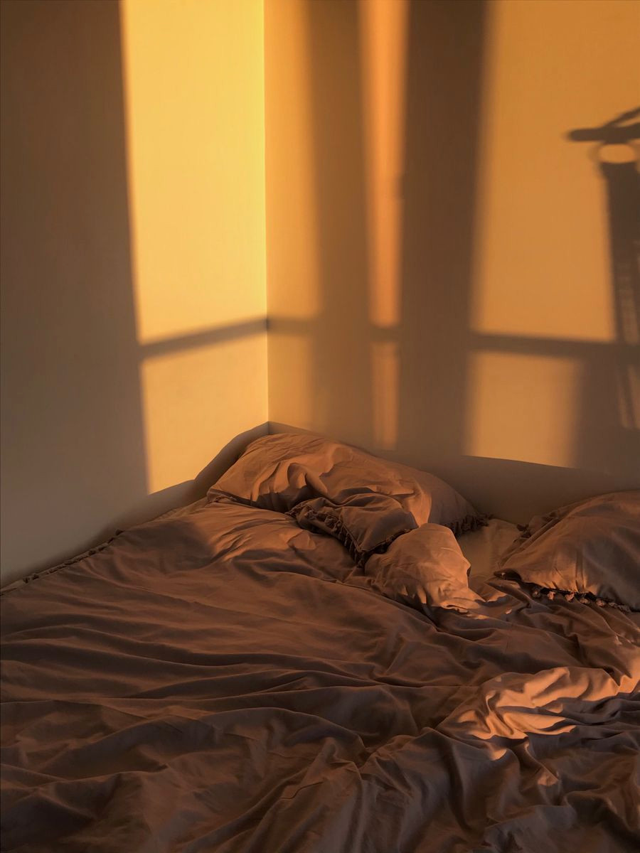 Cozy Nights: Soft Sunset Meets Comfy Bed Cozy Nights: Soft Sunset Meets Comfy Bed